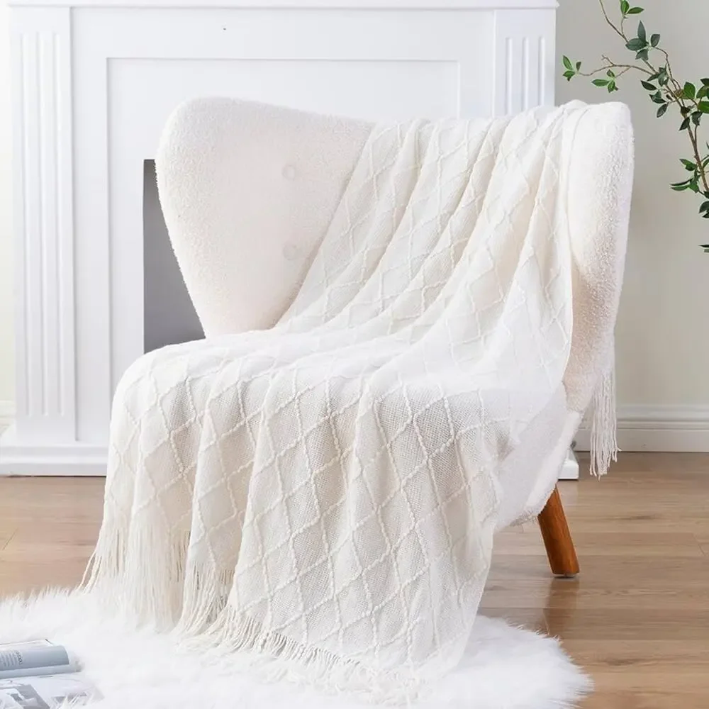 2 BEDSURE TARGET White Ivory Jacquard Weave Knitted Tassel Fringe Blanket Throw